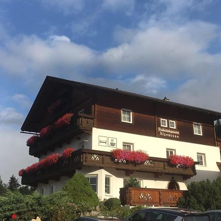 Fruehstueckspension Alpenrose Bed & Breakfast Iselsberg Екстериор снимка