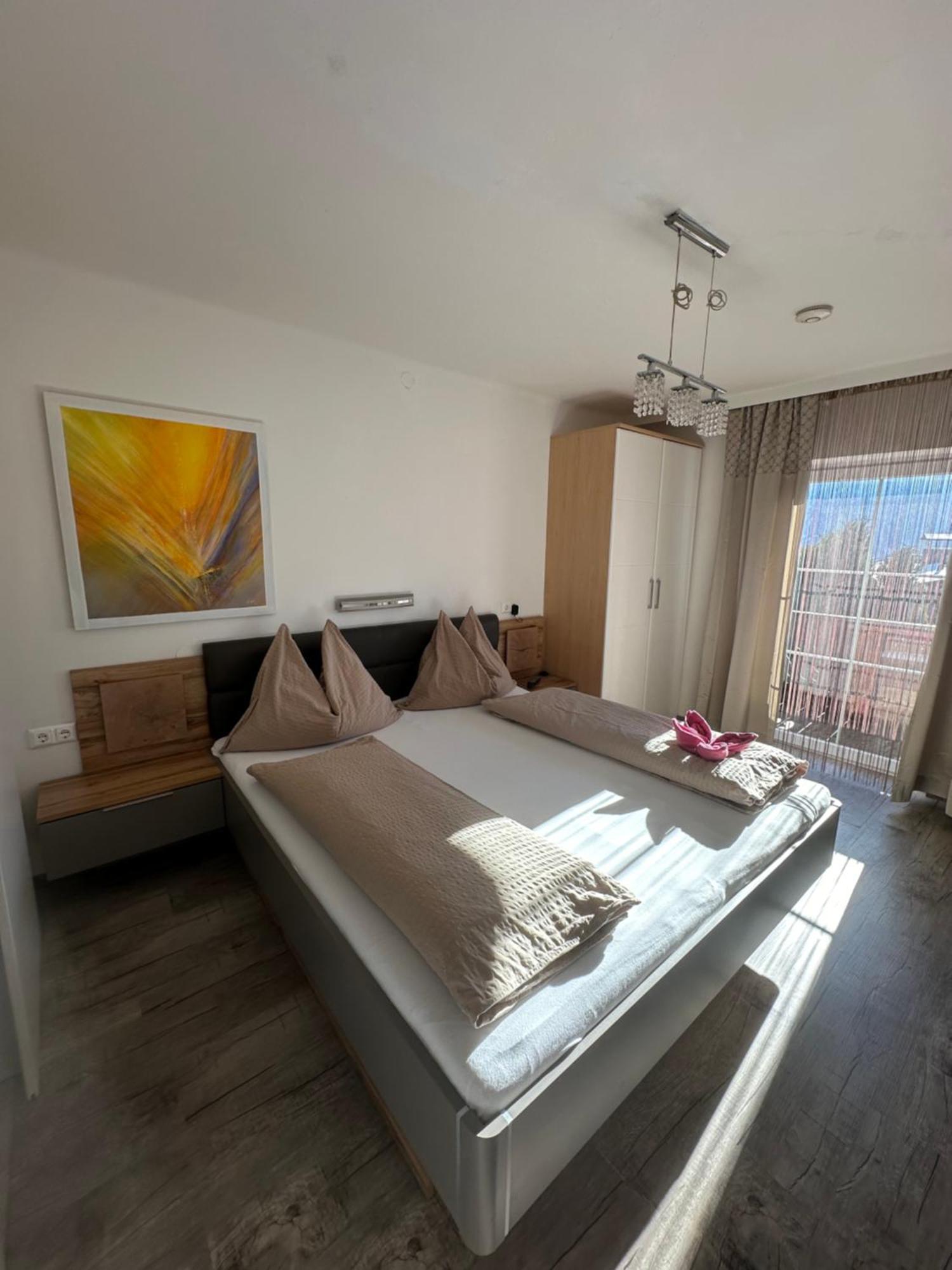 Fruehstueckspension Alpenrose Bed & Breakfast Iselsberg Екстериор снимка