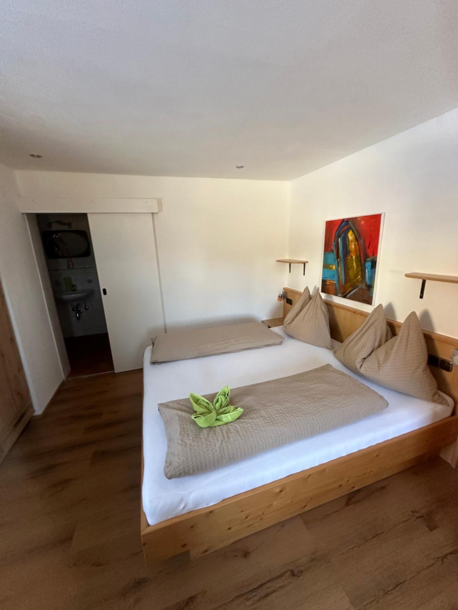 Fruehstueckspension Alpenrose Bed & Breakfast Iselsberg Екстериор снимка