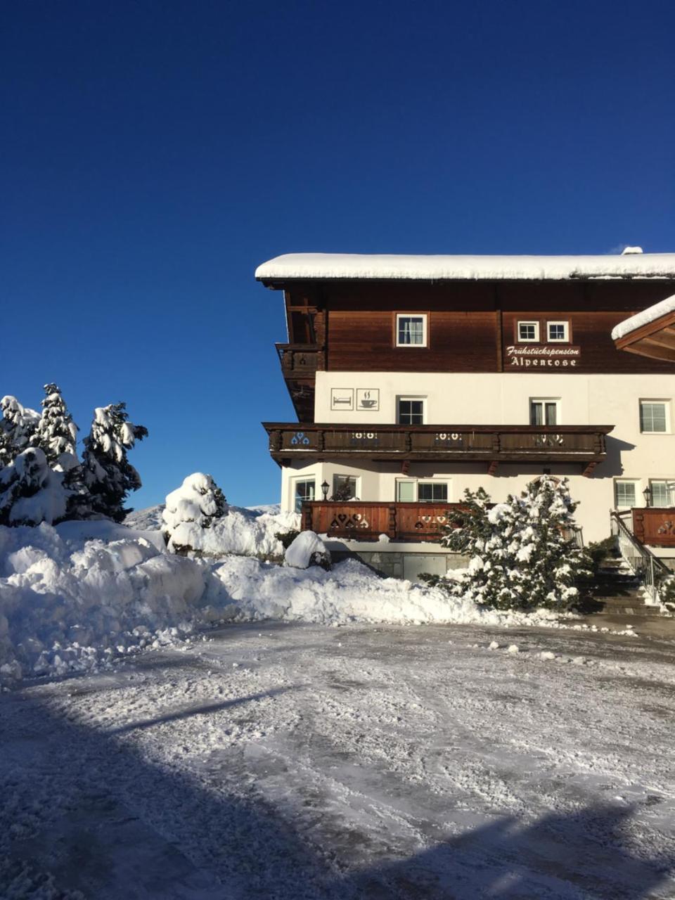 Fruehstueckspension Alpenrose Bed & Breakfast Iselsberg Екстериор снимка